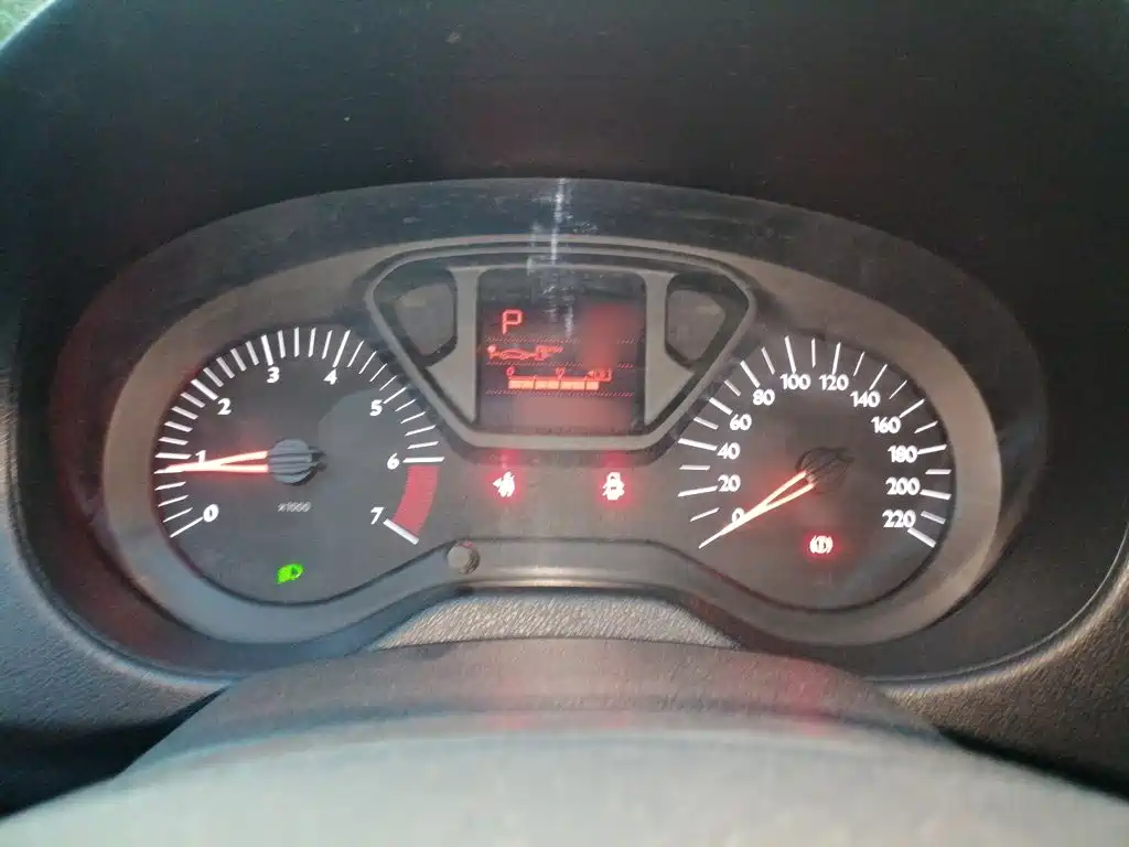 Elysee Quality Style 1.6 L Auto Fashion