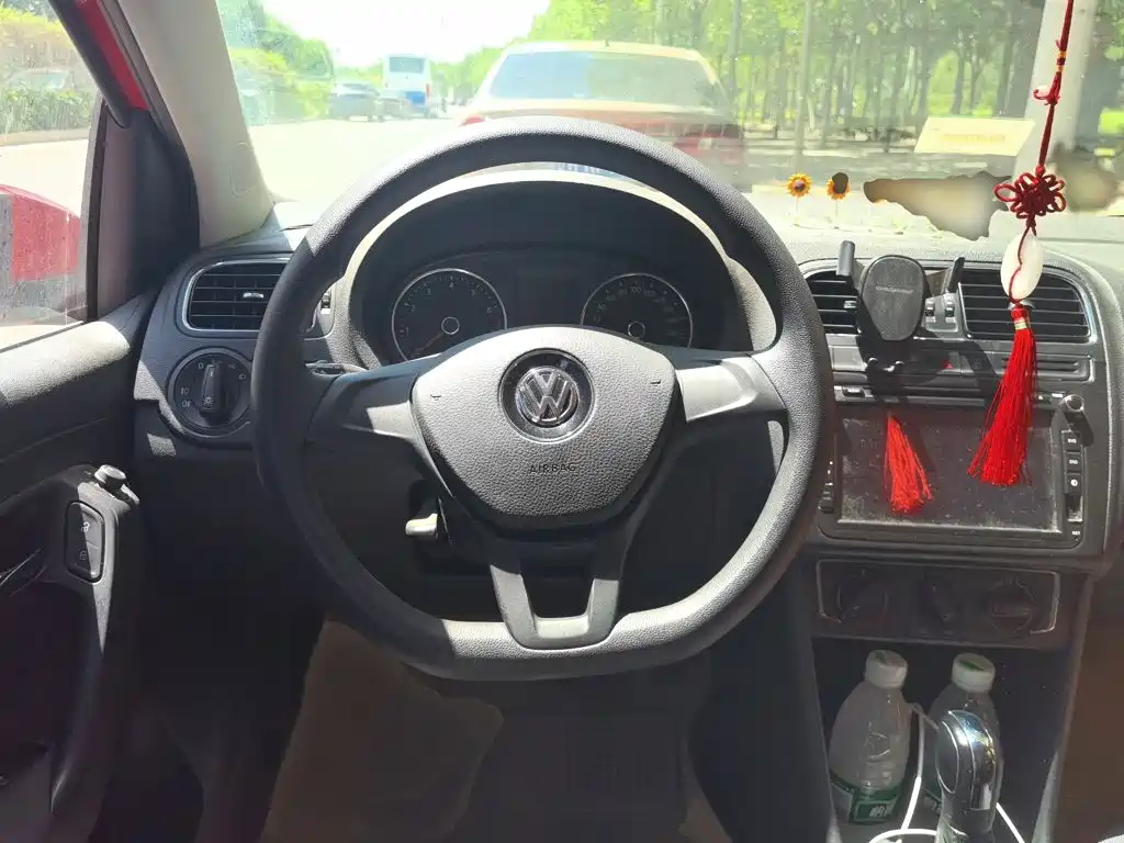 Polo 1.6 L Auto Comfort