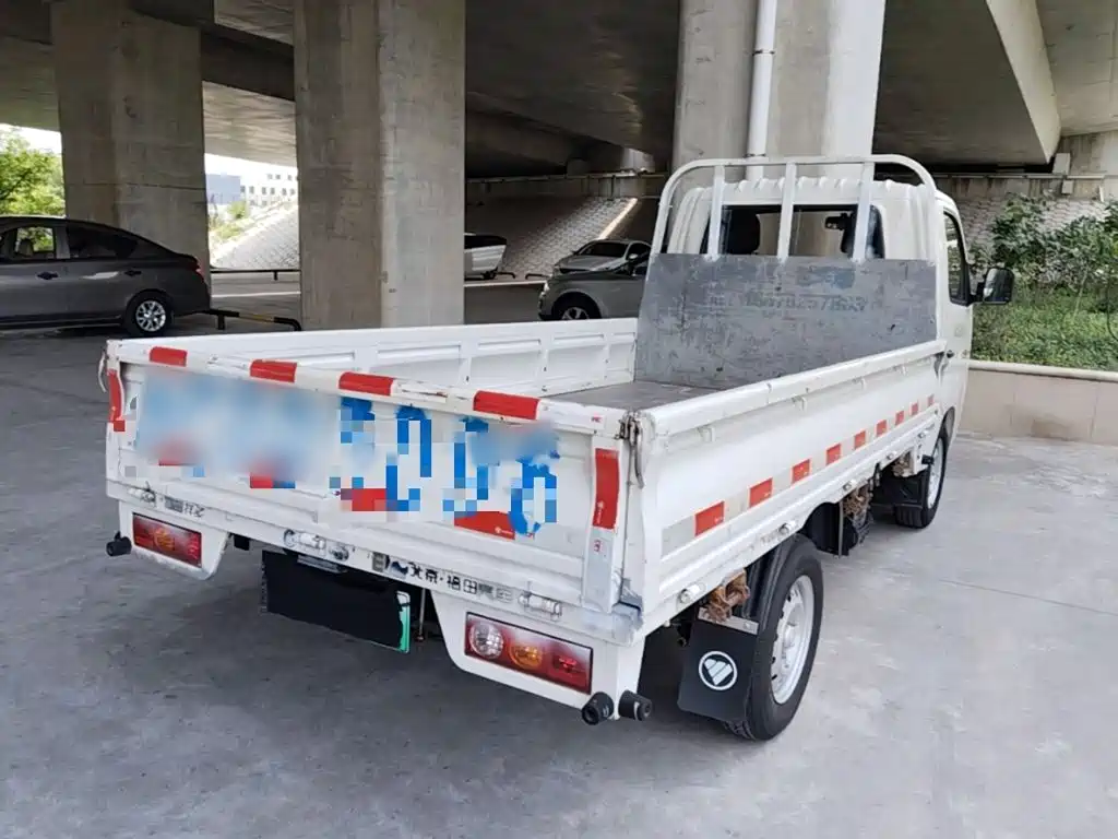 Xiangling M NEV M1 CATL Flatbed Cargo