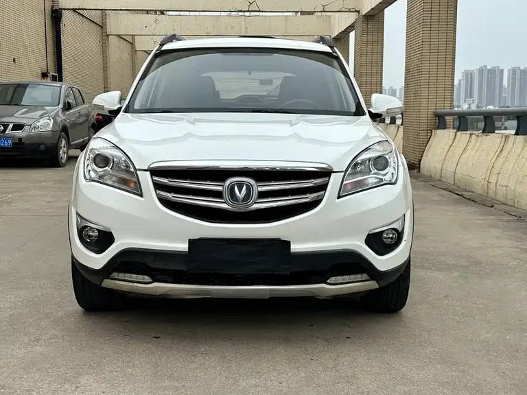 Changan CS35 1.6 L Manual Luxury CN-V