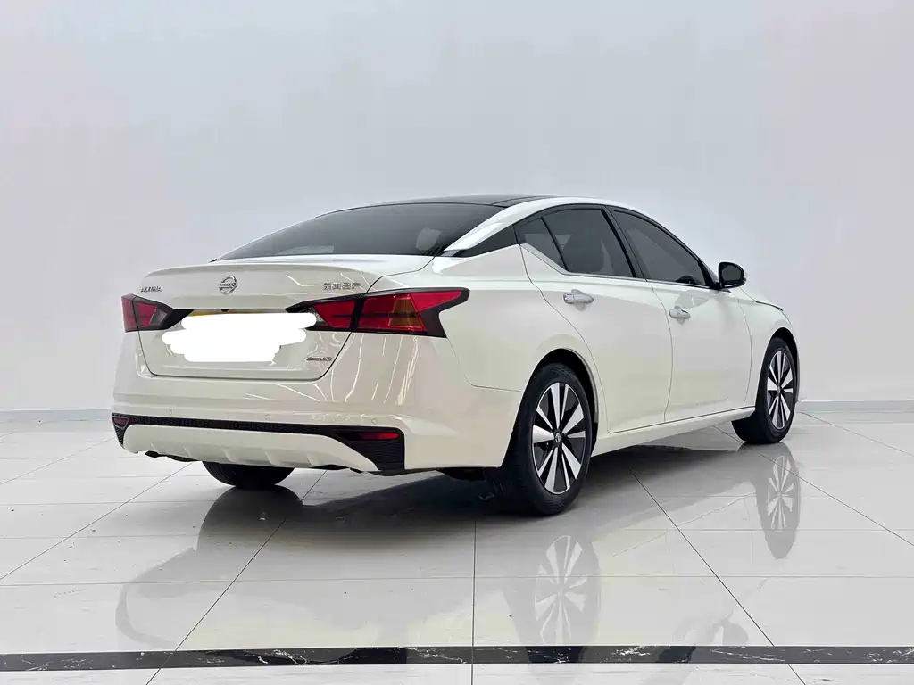 Teana 2.0 L XL Comfort