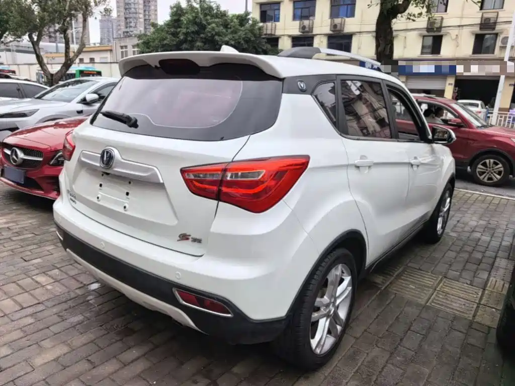 Changan CS35 1.6 L Auto Luxury