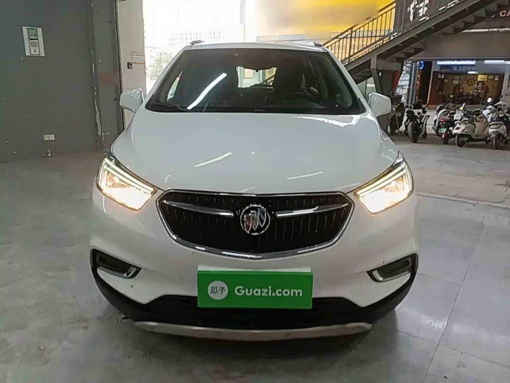 Encore 18 T Auto 2 WD Urban Leading