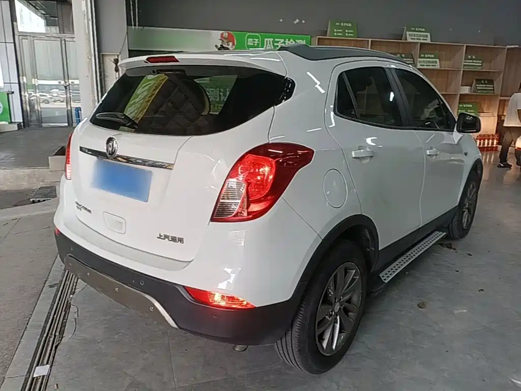 Encore 18 T Auto 2 WD Urban Leading