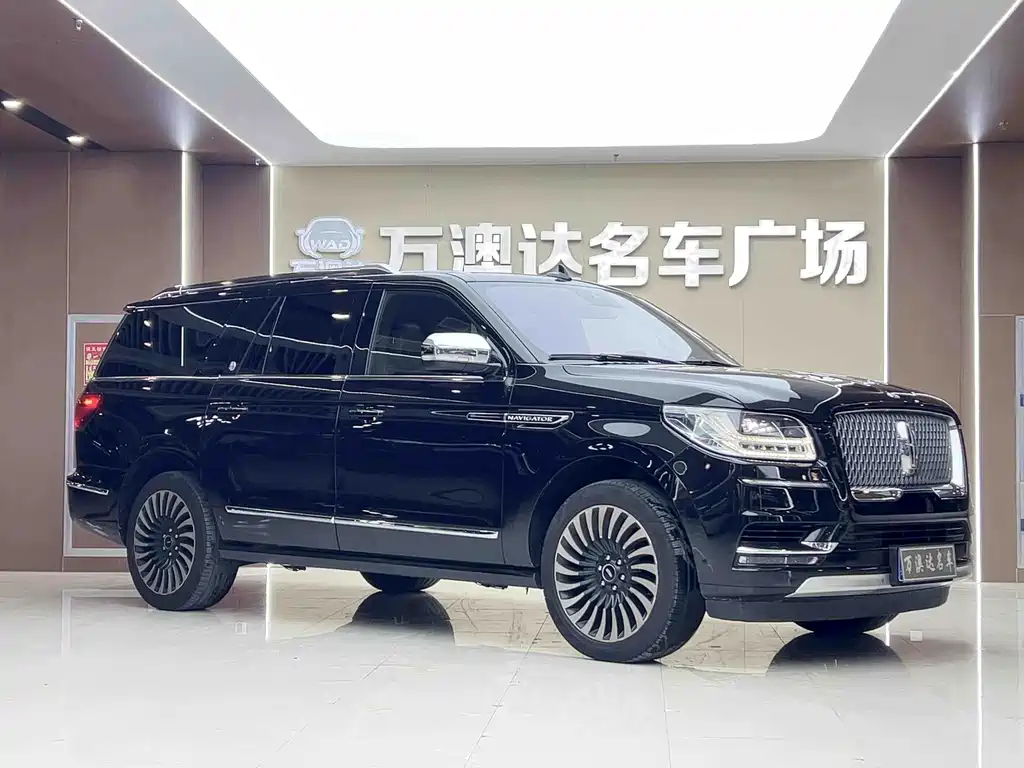 Navigator 3.5 T LWB President