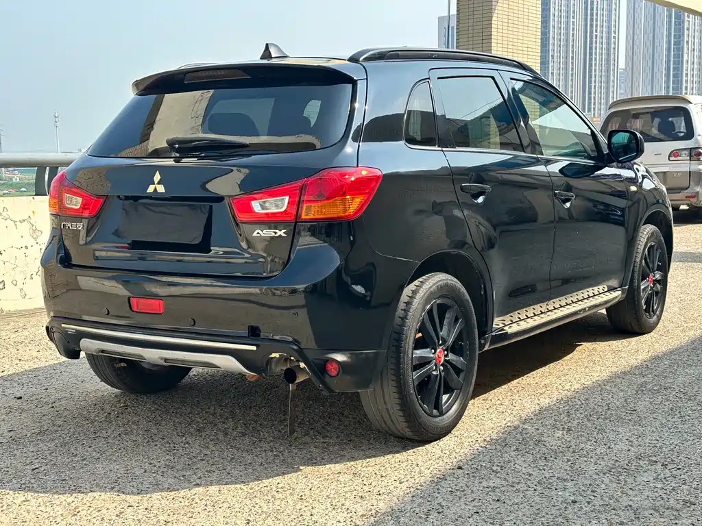 ASX 劲炫ASX 2013款 2.0 L CVT四驱尊贵版