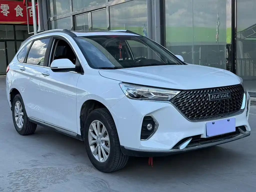 Haval M6 PLUS 1.5 T Manual Luxury Connected