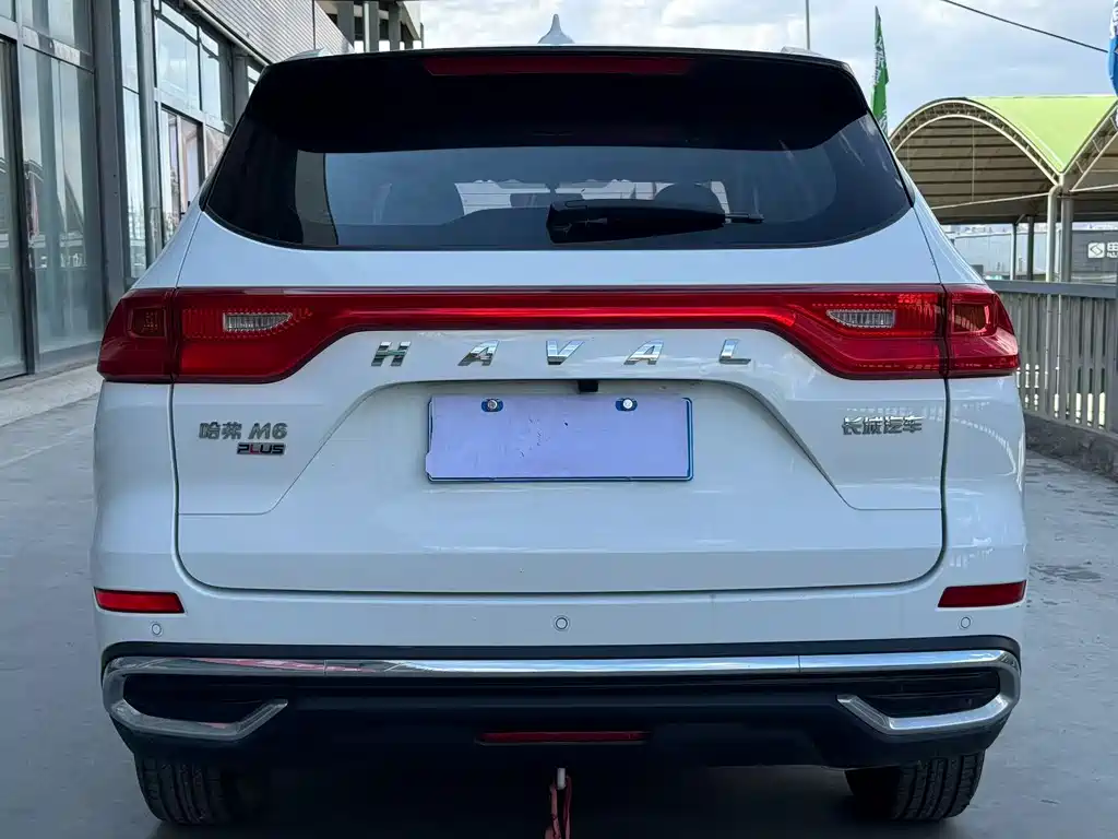 Haval M6 PLUS 1.5 T Manual Luxury Connected