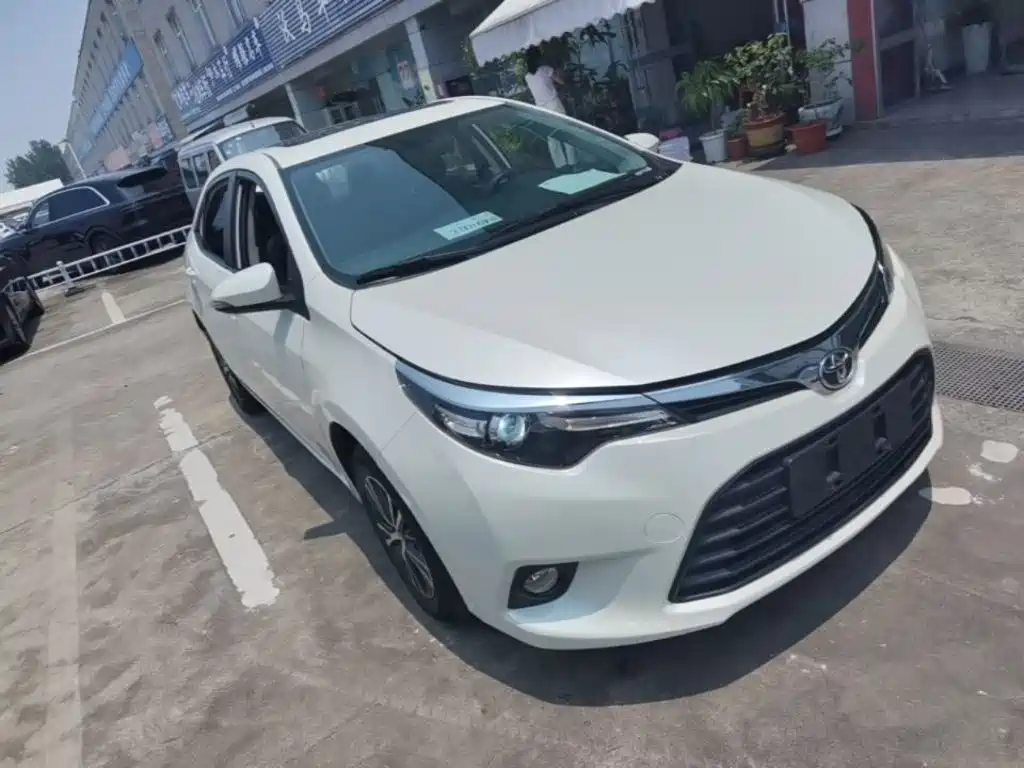 Levin 1.6 G CVT Elite