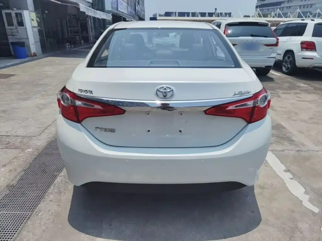 Levin 1.6 G CVT Elite