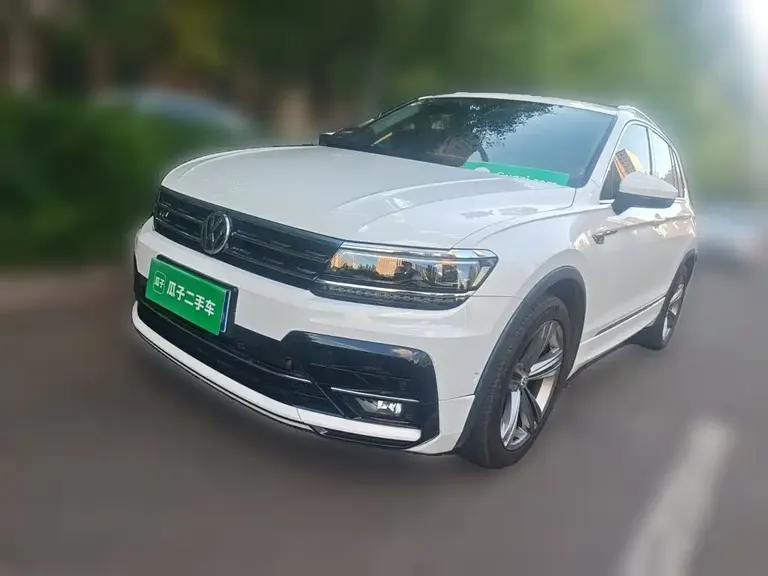 Volkswagen Tiguan 330 TSI 4 WD High Config