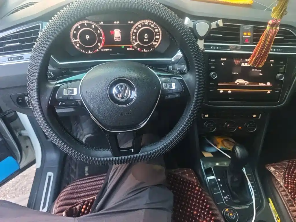 Tiguan 330 TSI 4 WD High Config