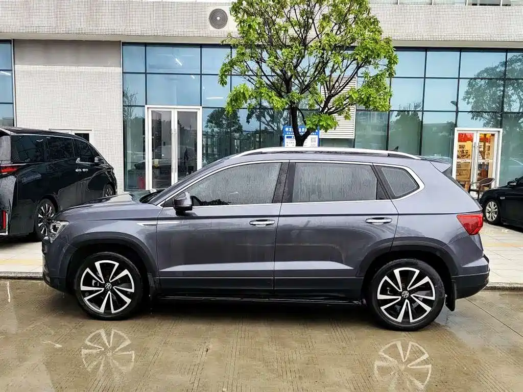 Tharu 280 TSI 2 WD Luxury