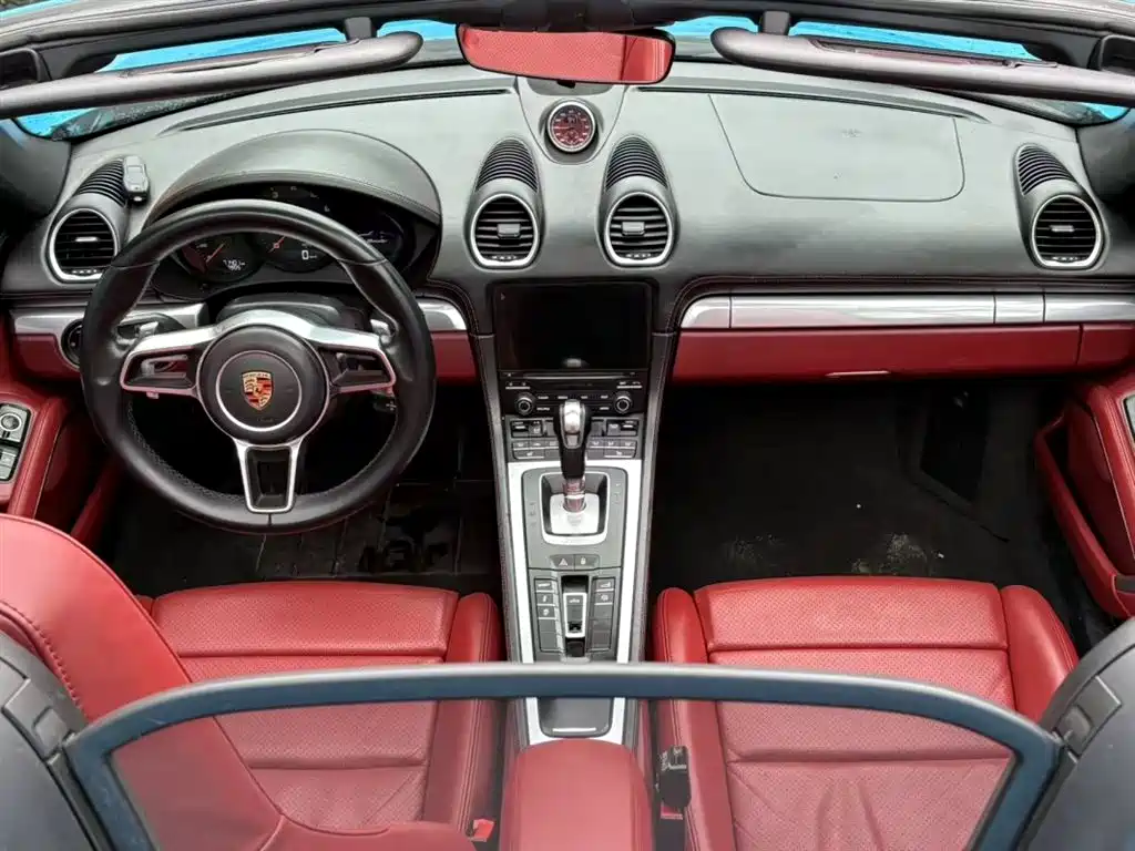 Porsche 718 Boxster 2.0 T