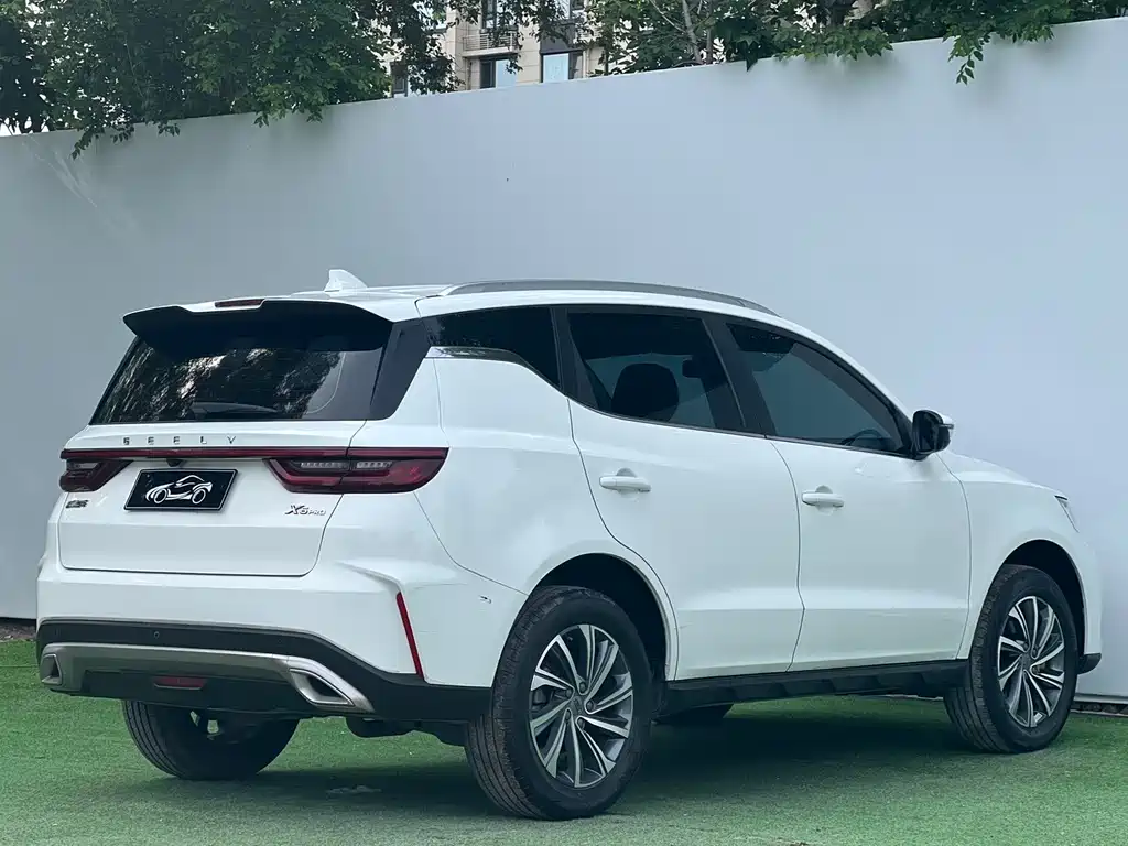 Vision X6 PRO 1.4 T Auto Distinguished