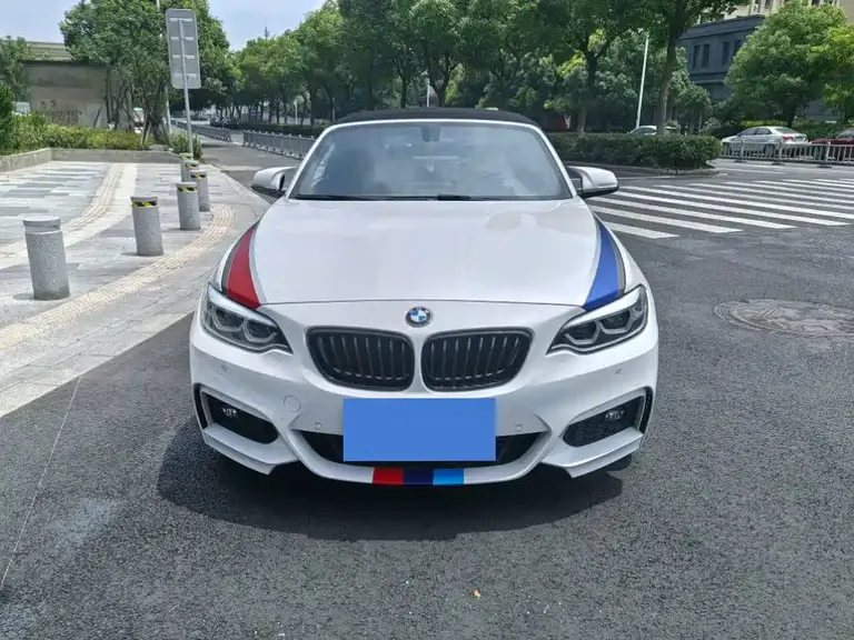 BMW 2 Series (Import) 225 i Convertible Coupe Sport Design Package