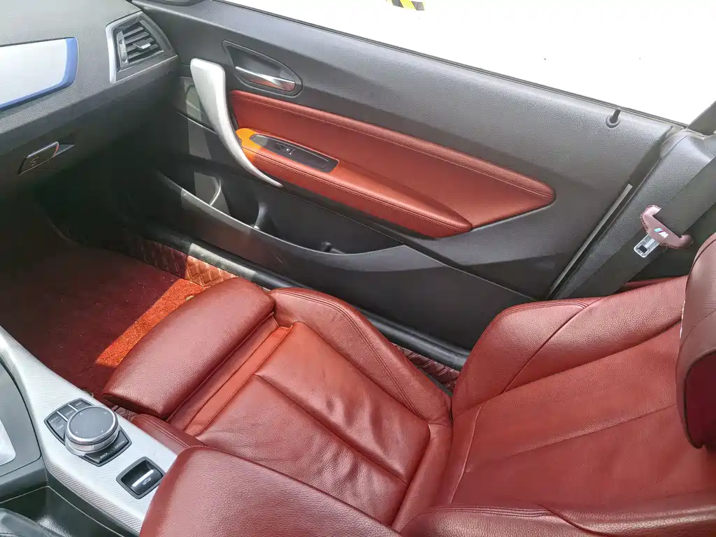 BMW 2 Series (Import) 225 i Convertible Coupe Sport Design Package