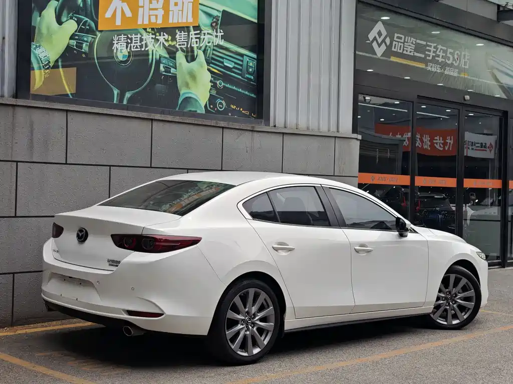 Mazda 3 Axela 2.0 L Auto Quality Elegant
