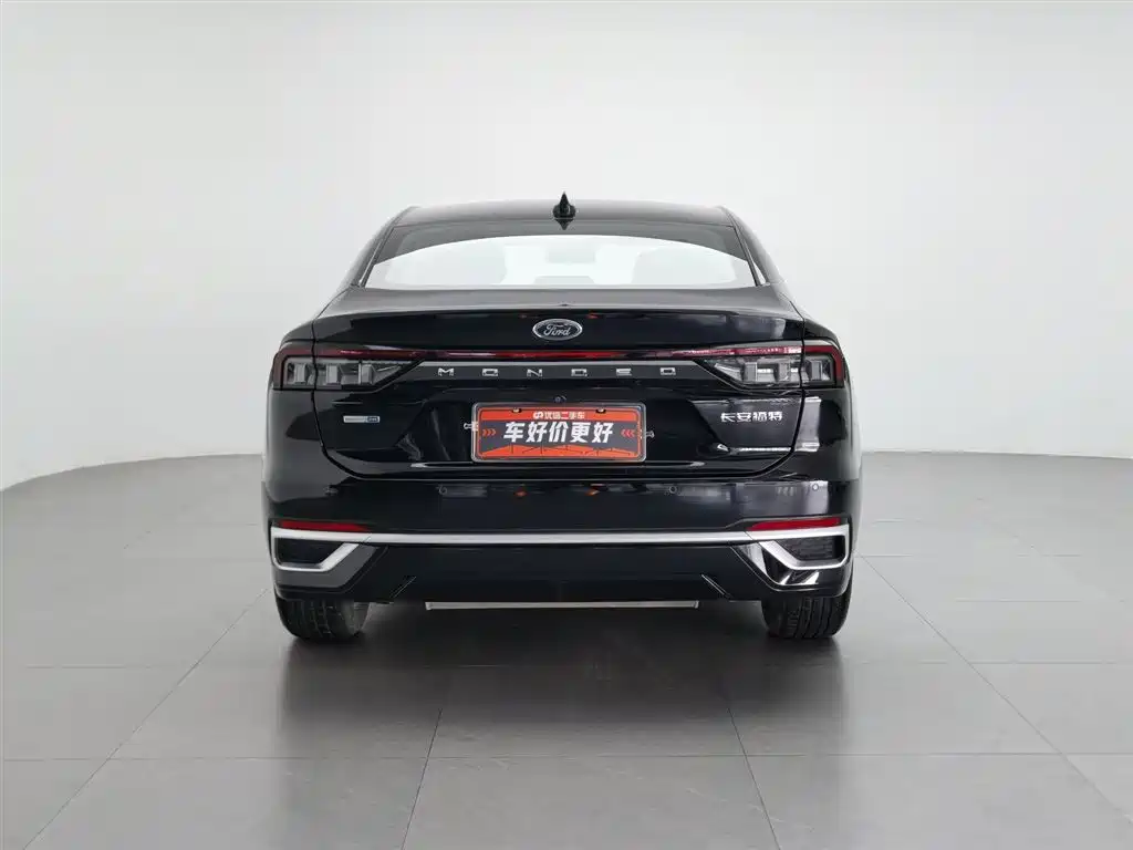 Mondeo Facelift EcoBoost 245 Luxury