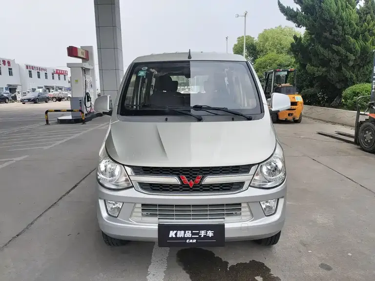 Wuling Zhiguang 1.2 L S Utility LSI