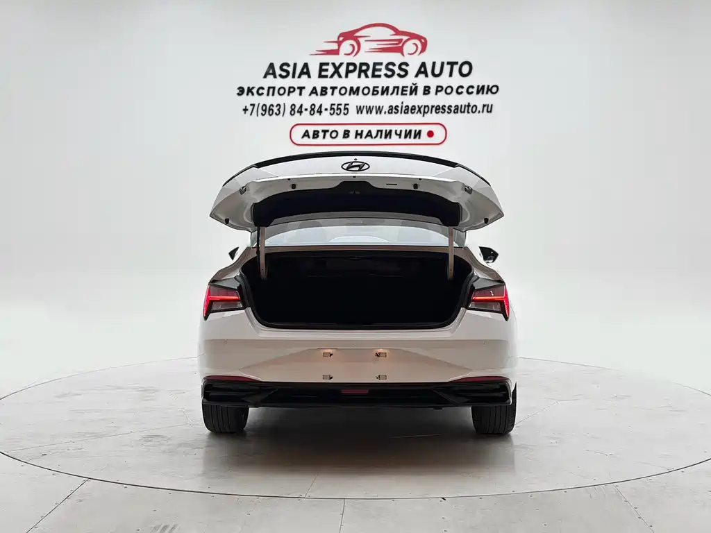 Elantra 1.5 L CVT 20 Anniversary Commemorative