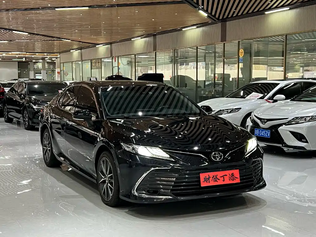 Camry 2.5 G Luxury