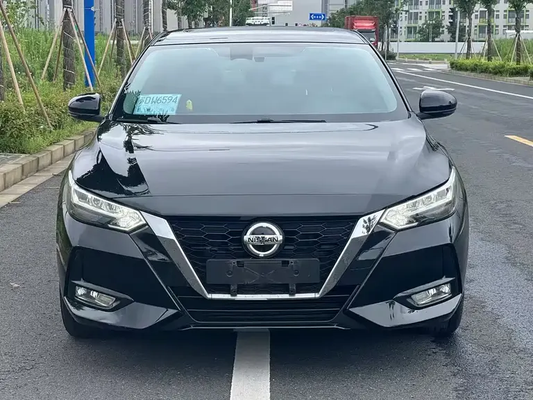 Nissan Sylphy 1.6 L XL CVT Joy