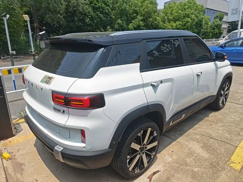 Geely ICON 1.5 TD Chocolate Pure Premium