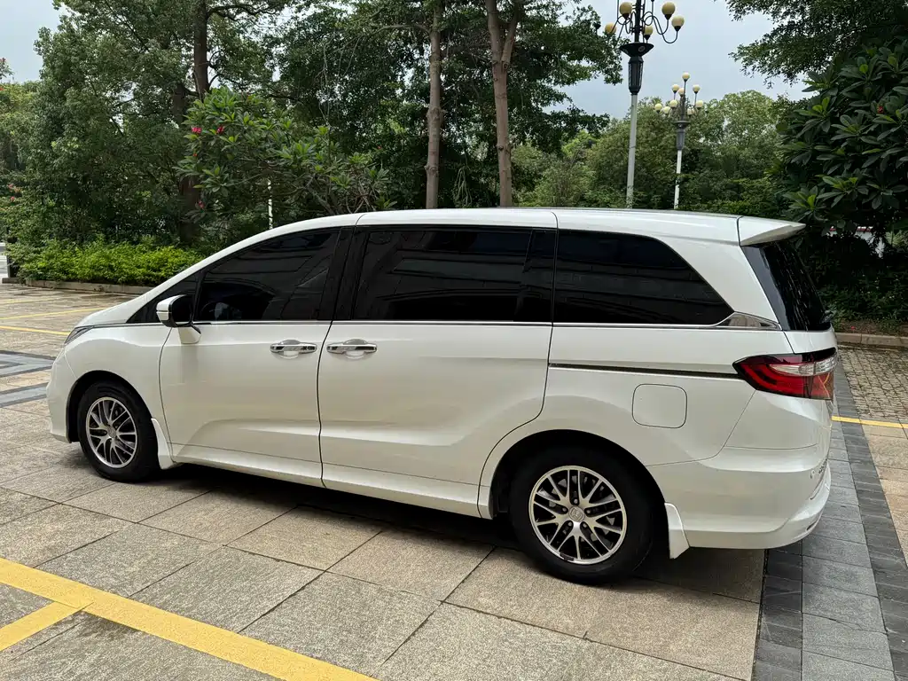 Odyssey 2.4 L Comfort