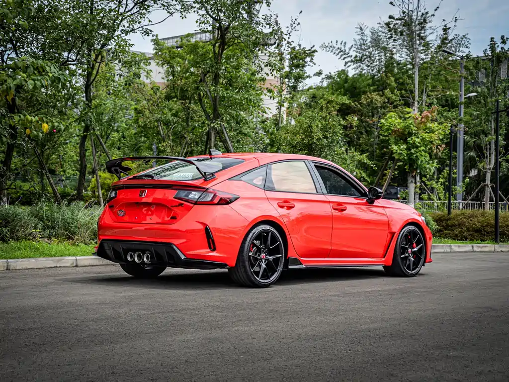 Civic (Import) 2.0 T 420 TURBO TYPE R
