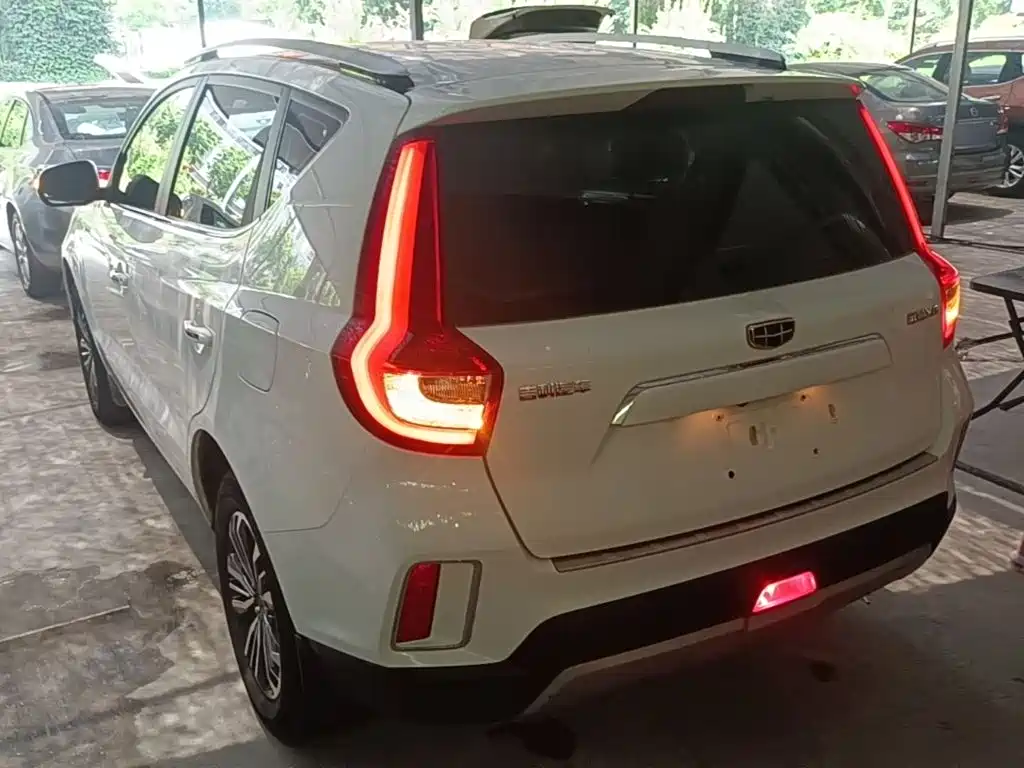 Vision X6 1.3 T CVT Flagship