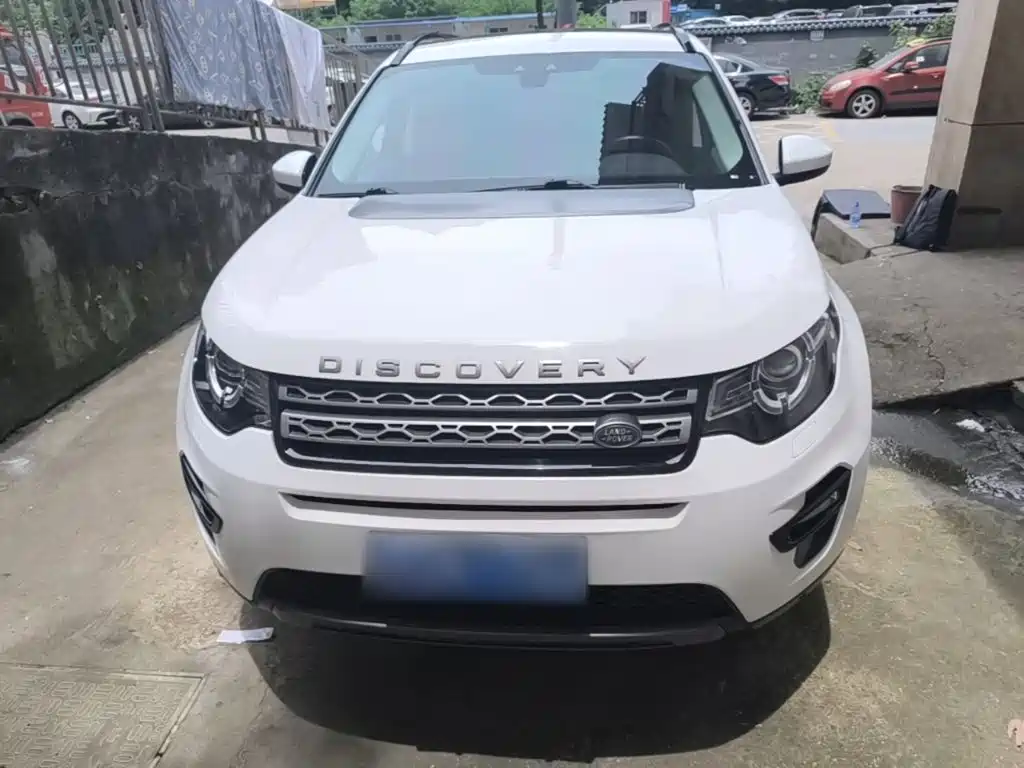 Discovery Sport 2.0 T SE
