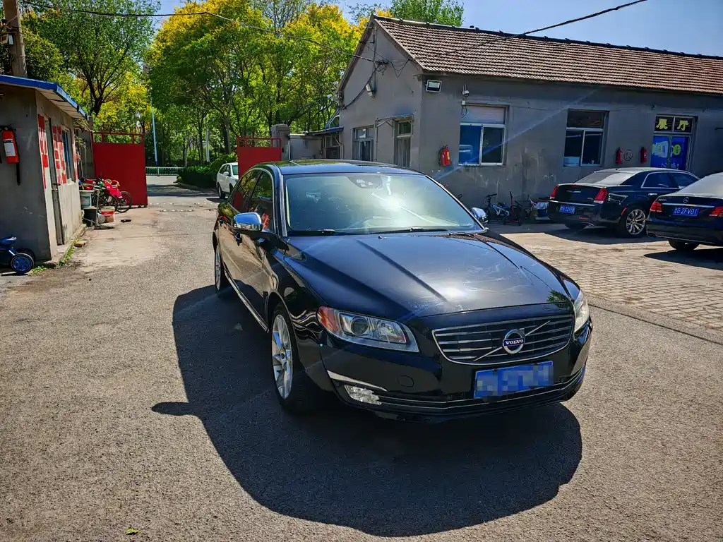 Volvo S80 L 2.0 T T5 Smart Supreme Executive