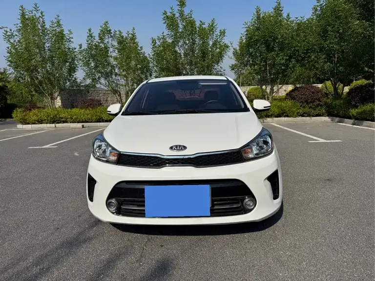 Kia K2 起亚K2 2019款 三厢 1.4 L MT GL 国V