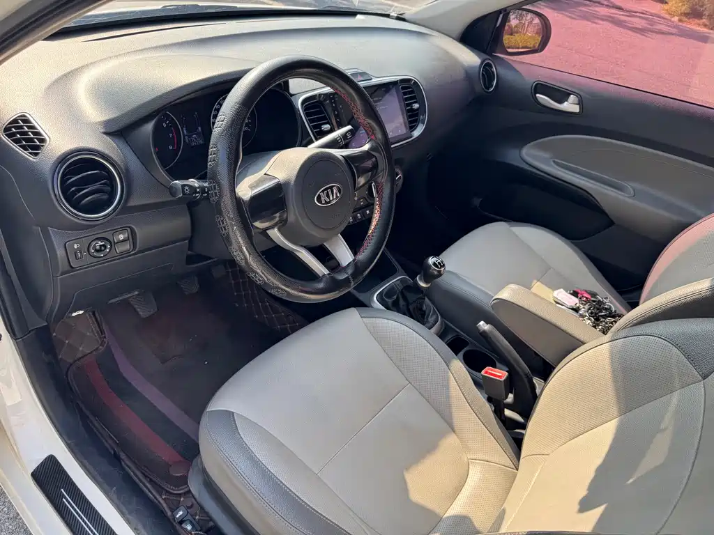 Kia K2 起亚K2 2019款 三厢 1.4 L MT GL 国V