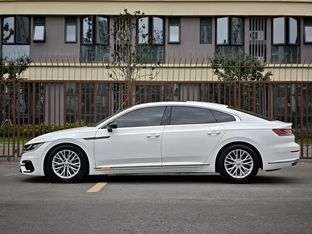 VW CC 330 TSI Charm Face CN-VI