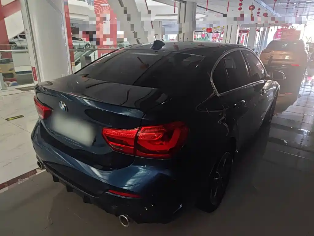 BMW 1 Series Facelift 120 i M Sport