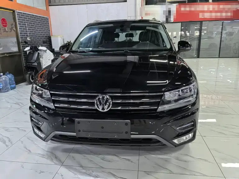 Volkswagen Tiguan L 330 TSI Auto 2 WD Panoramic Comfort CN-VI