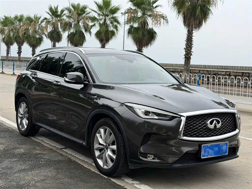 Infiniti QX50 2.0 T 4 WD Elite