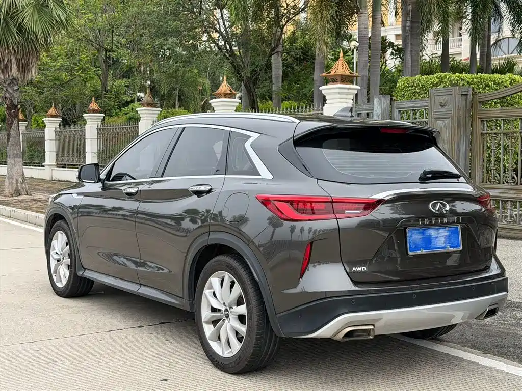 Infiniti QX50 2.0 T 4 WD Elite
