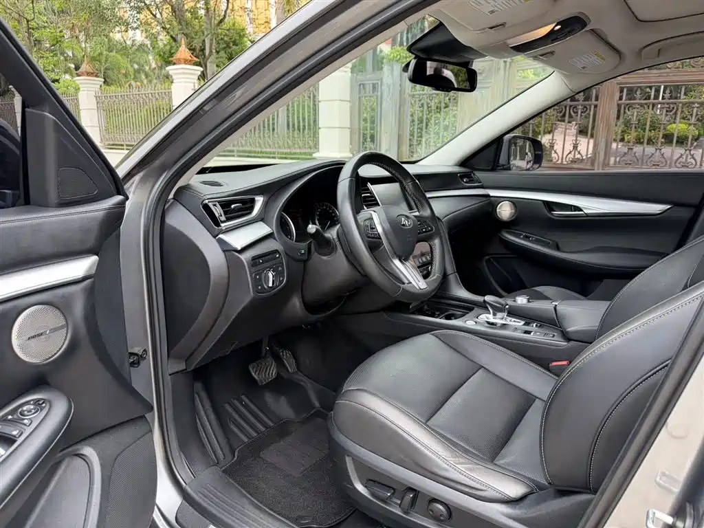 Infiniti QX50 2.0 T 4 WD Elite