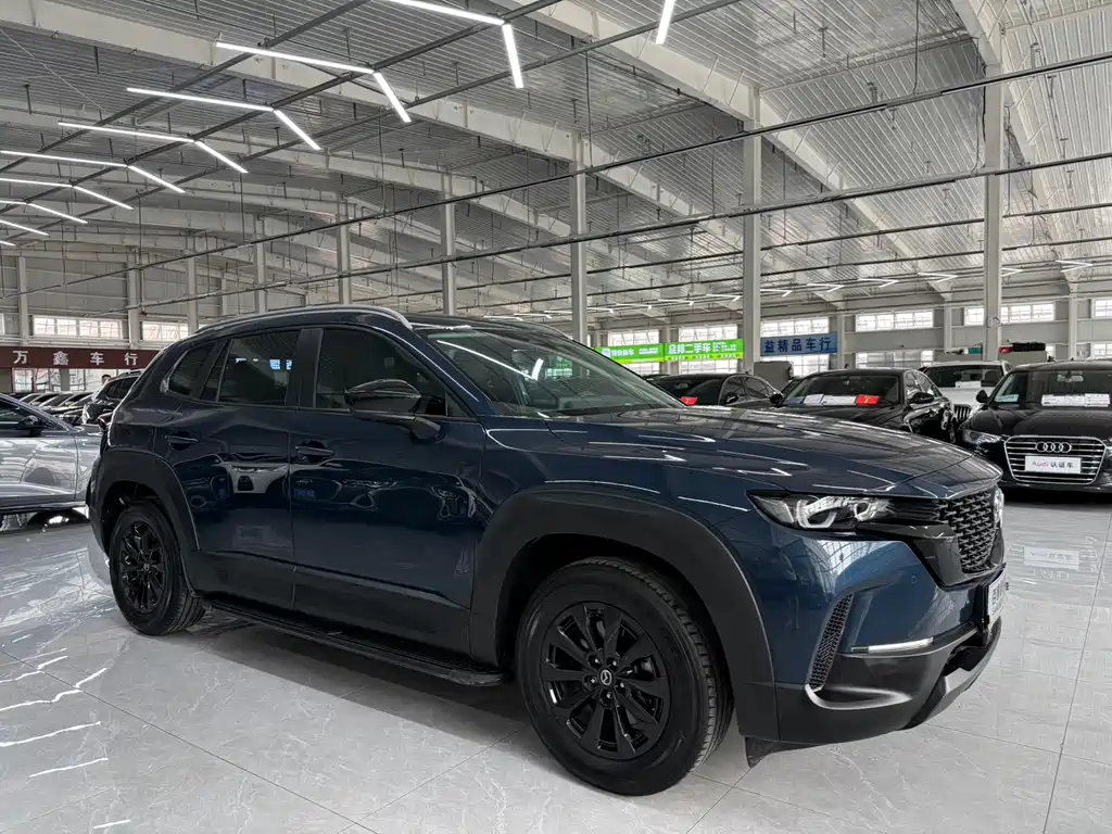 Mazda CX-50 2.0 L