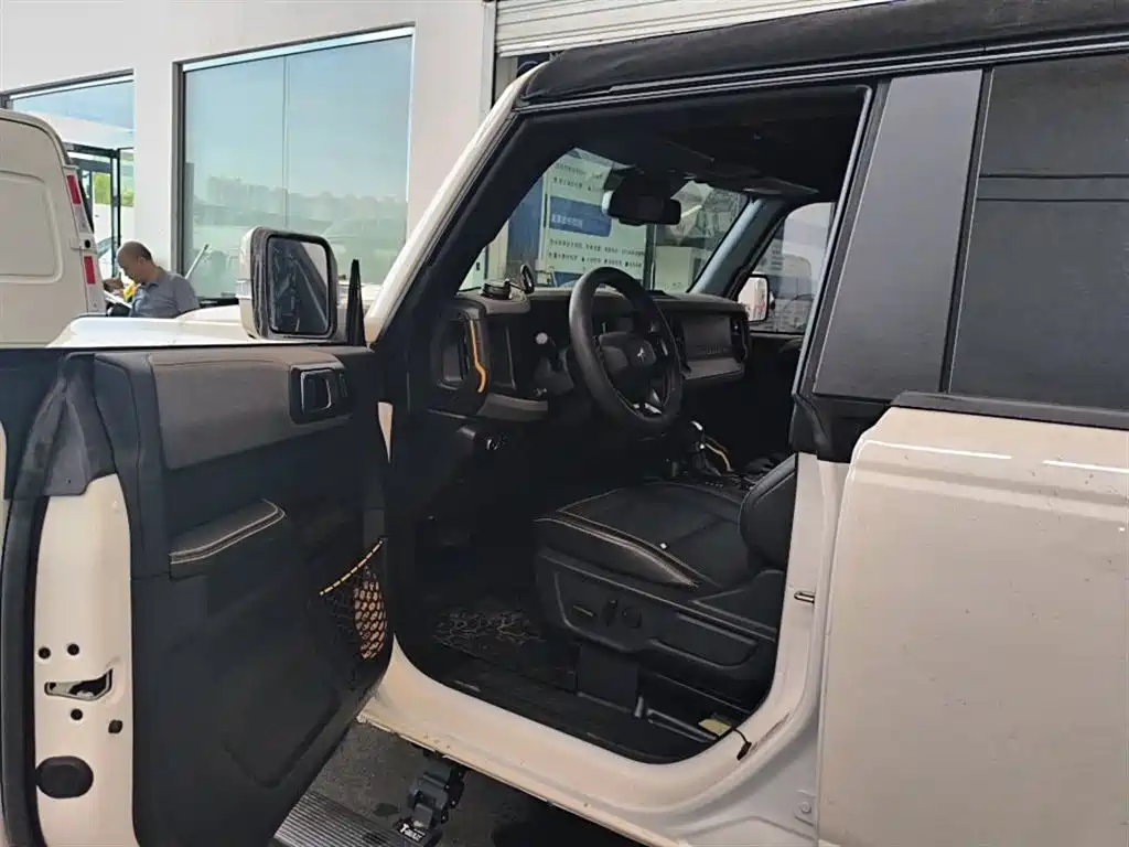Ford Bronco 2.3 T Badlands