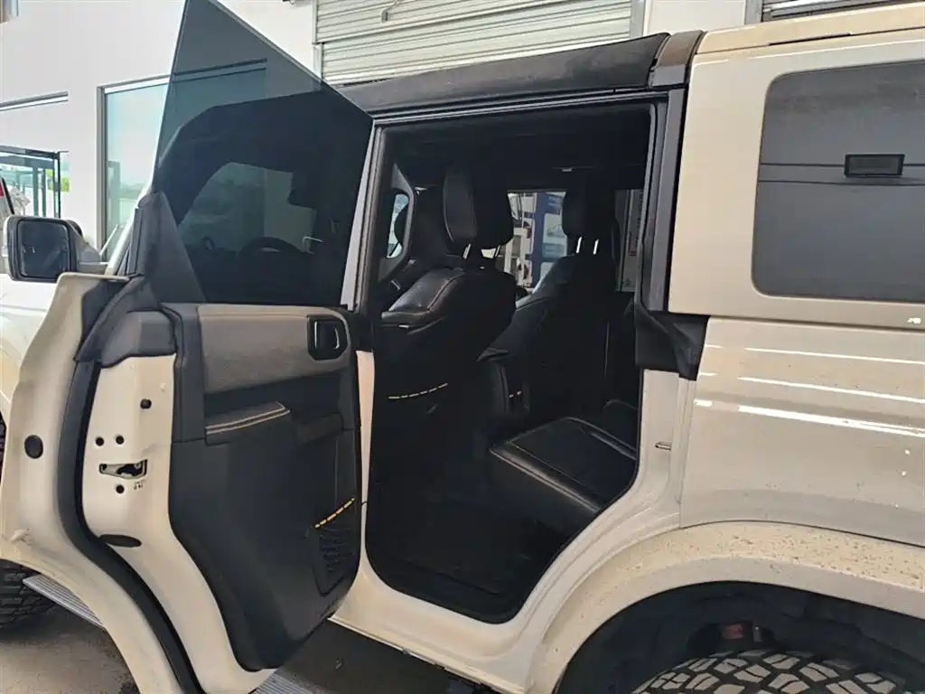 Ford Bronco 2.3 T Badlands