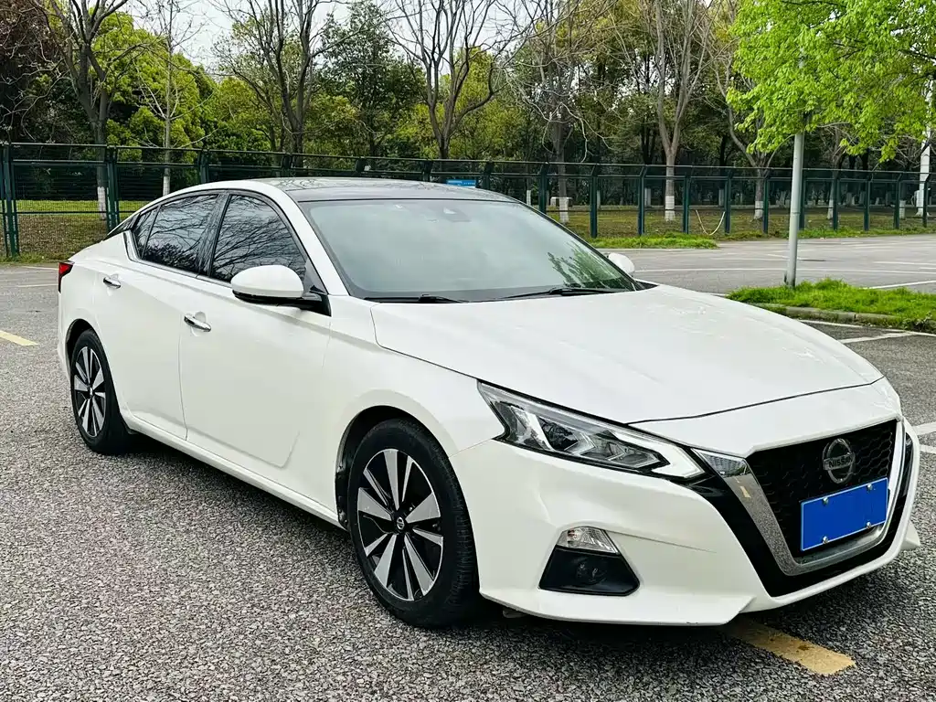 Teana 2.0 T XL Upper Smart Enjoyment