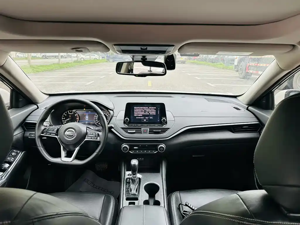 Teana 2.0 T XL Upper Smart Enjoyment
