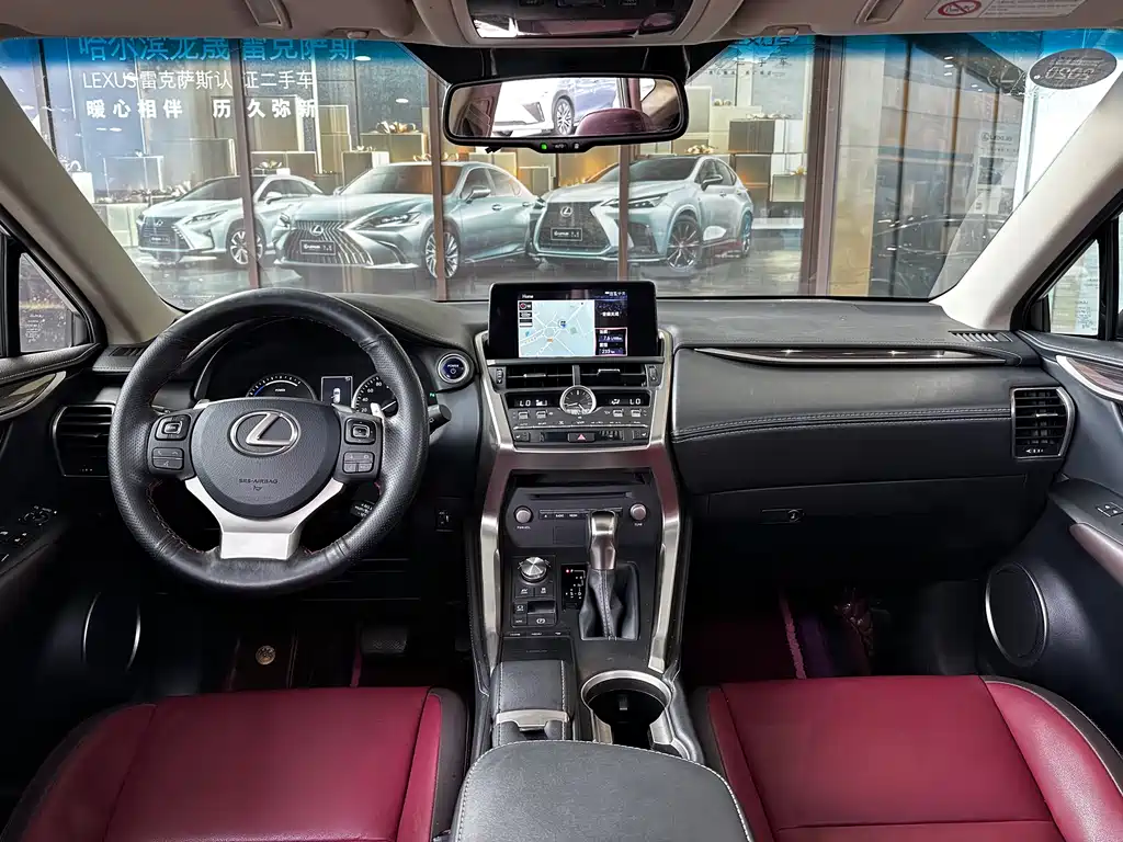 Lexus NX 雷克萨斯NX 2018款 300 h 全驱 锋致版 国V