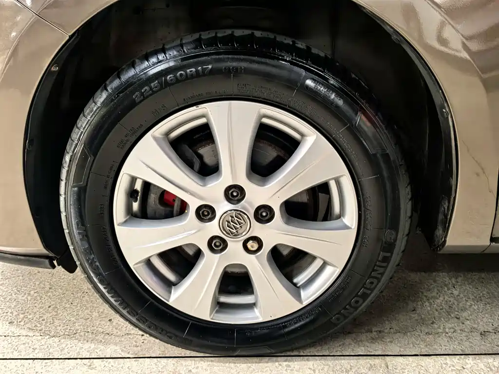 Buick GL8 3.0 L XT Luxury Business Flagship