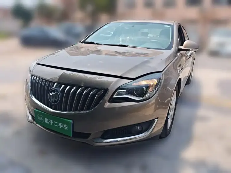 Buick Regal 2.0 L Leading Fashion