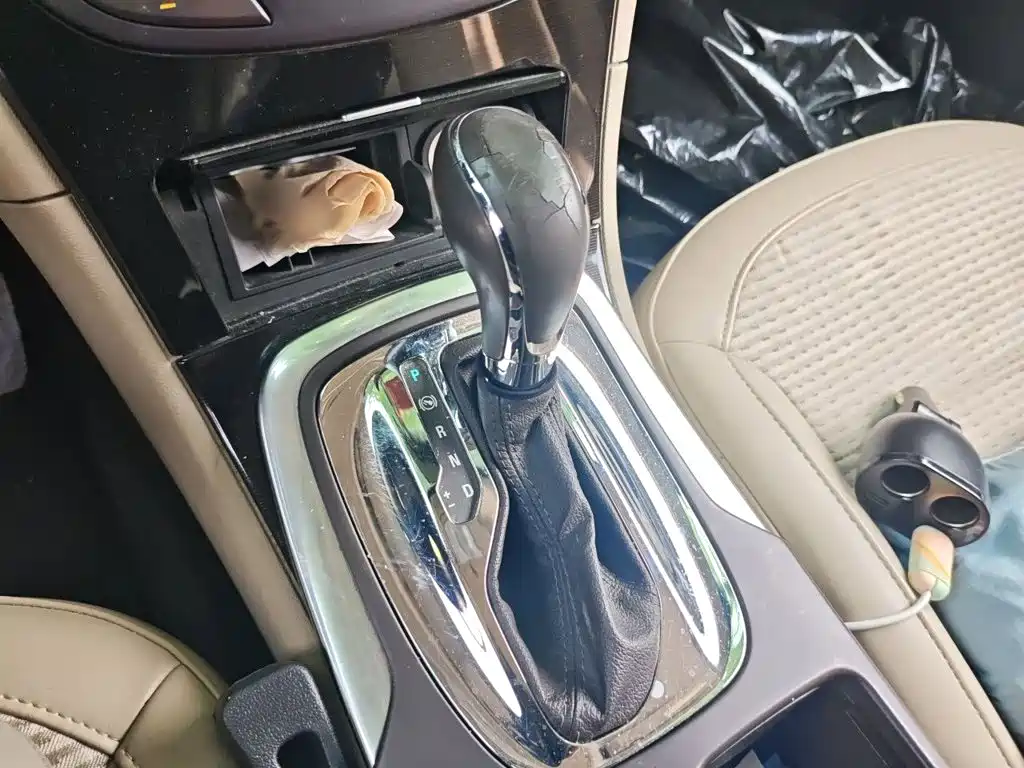 Regal 2.0 L Leading Fashion